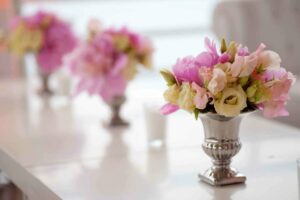 Un petit bouquet de fleurs pastel