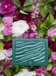 Example of floral decoration for a store window