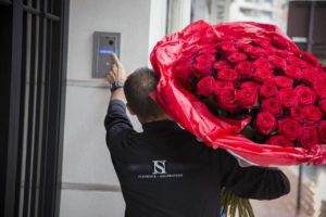 Nous livrons gratuitement nos fleurs sur Monaco