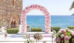 Floral arch for a wedding