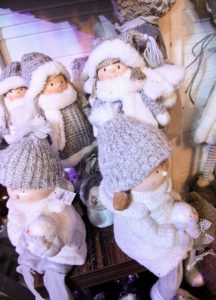 Des peluches et des jouets