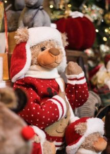 Une peluche aux couleurs de Noël