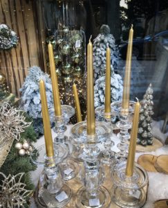 Décoration de Noël dans nos vitrines