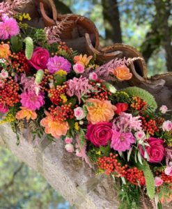 floral-decoration-florished-arch