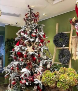 Un sapin de Noël Narmino Fleurs