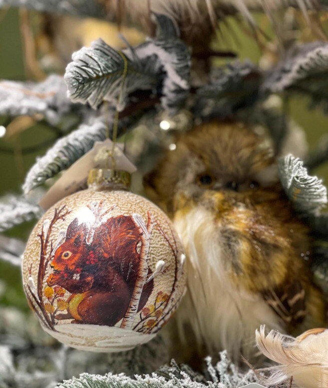 Des boules pour décorer votre arbre de Noël