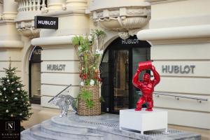 Un immense bouquet "jungle" chez un de nos clients à Monaco