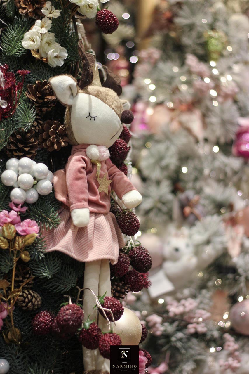 De belles décorations de Noël chez Narmino, fleuriste et décorateur à Monaco