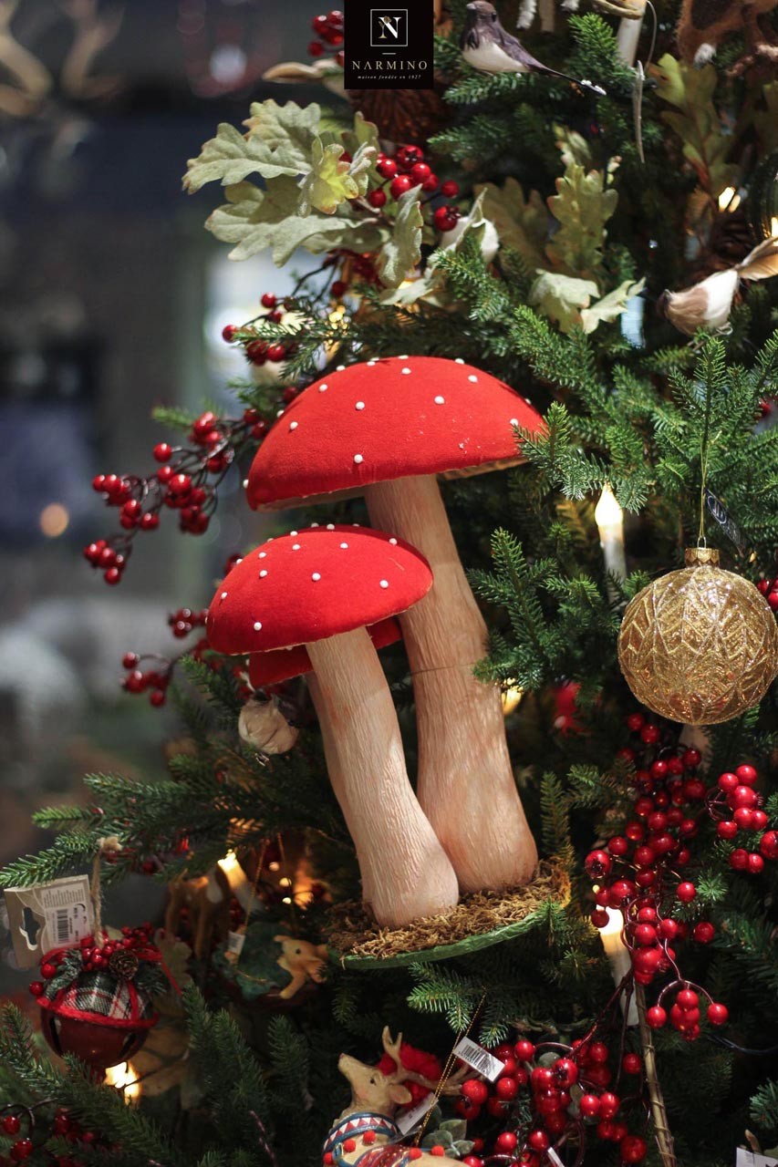 Deux champignons géants pour décorer vos arbres de Noël