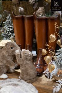 Bottes et écureuils décoratifs