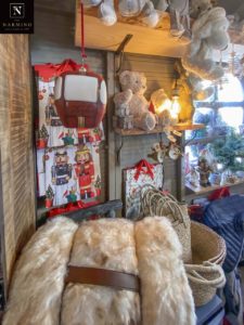 L'intérieur du Chalet de Noël Narmino