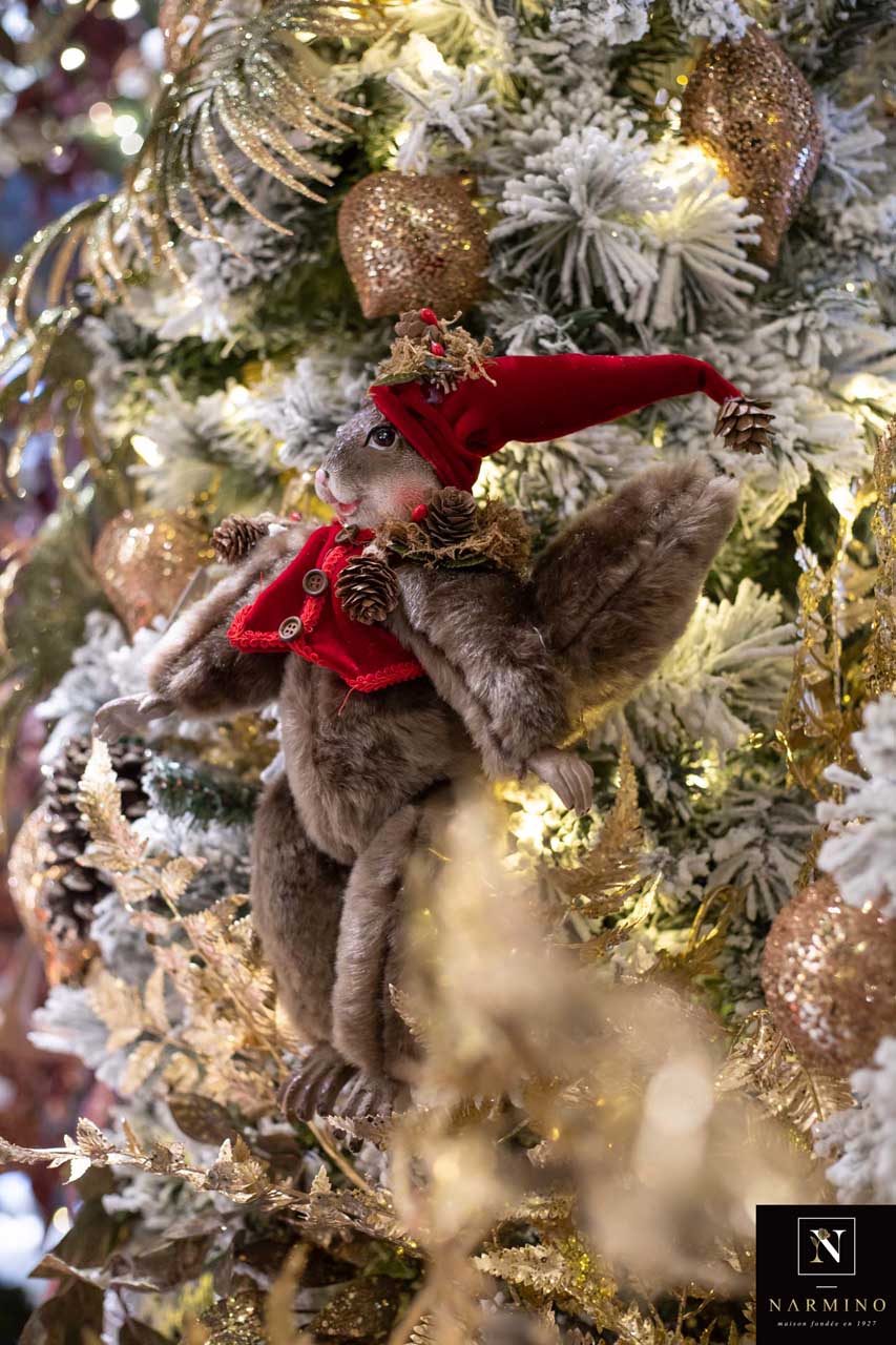 Un écureuil en peluche pour décorer votre sapin de Noël