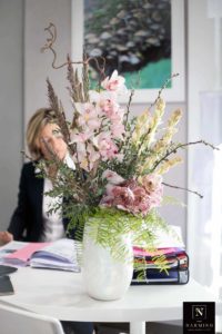 Un abonnement floral livré chez Coldwell Banker Etic Realty, agence immobilière à Monaco