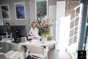 Un abonnement floral livré chez Coldwell Banker Etic Realty