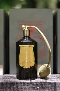 Un diffuseur de parfums