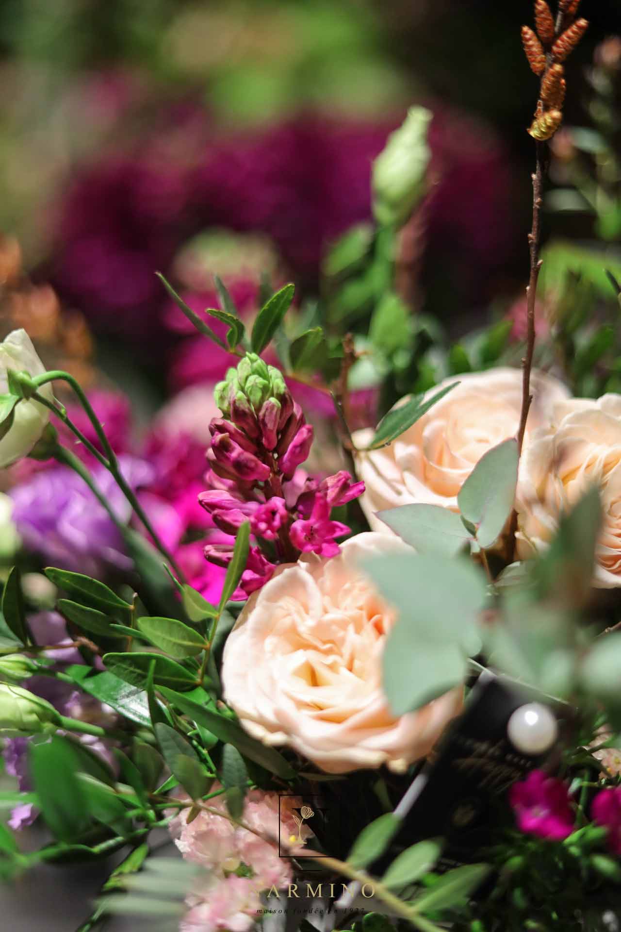 Un bouquet de fleurs pastel de la Maison Narmino