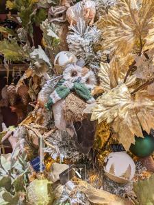 Sapin de Noël et chouette